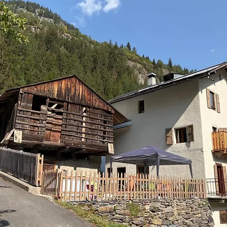 Le Nid Alpin, Et Chamonix-mont-blanc *